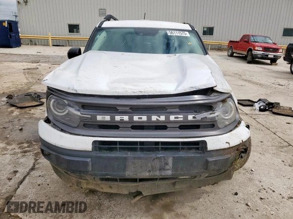 2022 Ford Bronco Sport Big Bend z VIN 3FMCR9B63NRE05300, wystawiony jako Copart lot #56111575 z przebiegiem 68 395 mil mil oraz Szkoda całkowita • Salvage title. Historia ofert i sprzedaży dostępna na DreamBid. Obrazek 5.