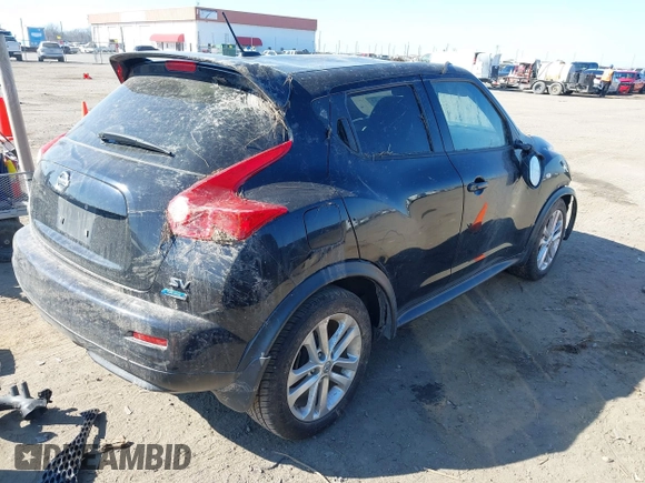 2014 Nissan Juke S with VIN JN8AF5MR1ET450940, listed as a IAAI auction lot 38801607 with 157,565 mi miles. Bid and sale history available at carsss.com. Image 4.