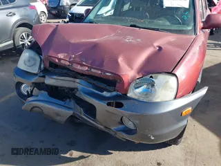 2005 Hyundai Santa Fe GLS with VIN KM8SC73E05U027078, listed as a IAAI auction lot 41265050 with 218,841 mi miles. Bid and sale history available at carsss.com. Image 6.
