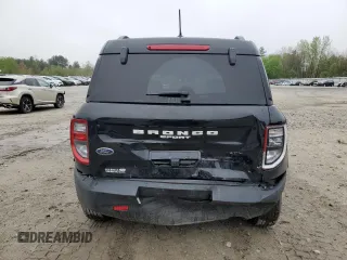 2024 Ford Bronco Sport Outer Banks z VIN 3FMCR9C66RRF61156, wystawiony jako Copart lot #54682035 z przebiegiem 11 020 mil mil oraz Szkoda całkowita • Salvage title. Historia ofert i sprzedaży dostępna na DreamBid. Obrazek 6.