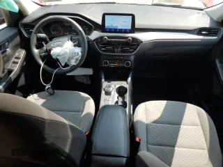 2022 Ford Escape SE with VIN 1FMCU9G68NUB72093, listed as a Copart auction lot 59120035 with 33,049 mi miles and Salvage title. Bid and sale history available at DreamBid. Image 8.