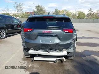 2020 GMC Terrain SLE z VIN 3GKALMEV8LL157133, wystawiony jako IAAI lot #42031703 z przebiegiem 62 486 mil mil oraz . Historia ofert i sprzedaży dostępna na DreamBid. Obrazek 17.