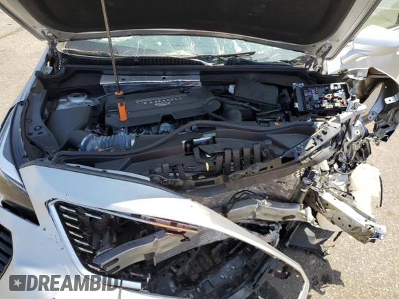 2022 Cadillac XT4 AWD Luxury with VIN 1GYFZBR45NF118075, listed as a Copart auction lot 58654423 with 1,982 mi miles and . Bid and sale history available at carsss.com. Image 12.