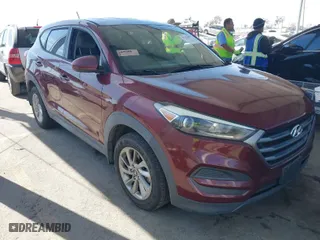 2016 Hyundai Tucson SE with VIN KM8J23A43GU026818, listed as a IAAI auction lot 41752602 with 87,595 mi miles. Bid and sale history available at carsss.com. Image 1.