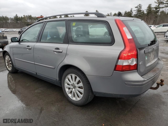 2005 Volvo V50 with VIN YV1MW390752049559, listed as a Copart auction lot 87244364 with 127,789 mi miles and Clean Title. Bid and sale history available at carsss.com. Image 2.