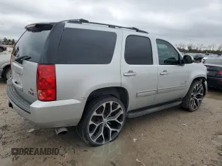 2011 GMC Yukon SLE with VIN 1GKS1AE06BR111692, listed as a Copart auction lot 88252545 with 187,740 mi miles and Salvage Title. Bid and sale history available at carsss.com. Image 3.