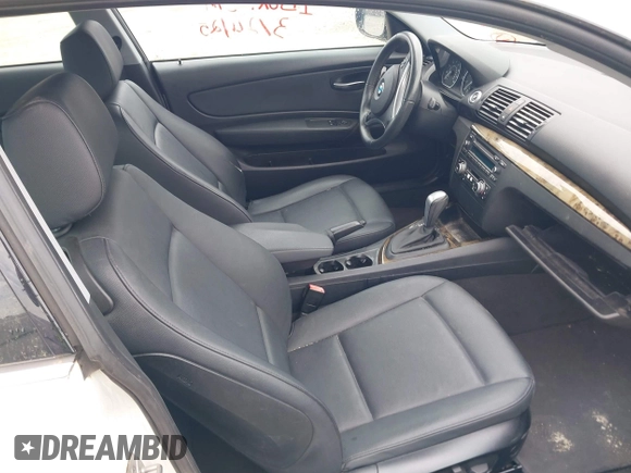 2010 BMW 1 Series 128i with VIN WBAUP9C58AVL89335, listed as a IAAI auction lot 41853847 with Not Provided miles and . Bid and sale history available at carsss.com. Image 5.