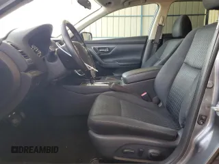 2018 Nissan Altima SV with VIN 1N4AL3AP9JC209607, listed as a Copart auction lot 52555325 with 187,238 mi miles and Clean Title. Bid and sale history available at DreamBid. Image 5.