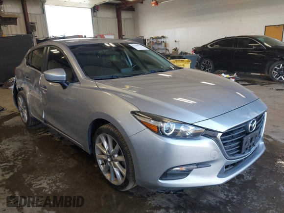 2017 Mazda 3 Touring с VIN 3MZBN1L77HM117184, выставлен на аукционе IAAI как лот 42460172 с пробегом 84 694 миль миль и . История ставок и продаж доступна на DreamBid. Изображение 1.
