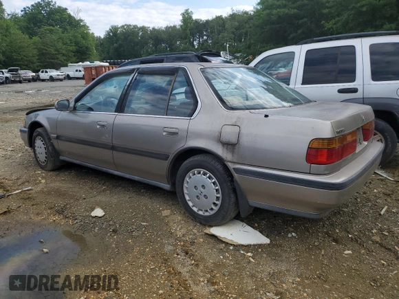 1991 Honda Accord z VIN 1HGCB7655MA125418, wystawiony jako Copart lot #42049712 z przebiegiem 241 937 mil mil oraz Nie do naprawy • Non repairable. Historia ofert i sprzedaży dostępna na DreamBid. Obrazek 2.
