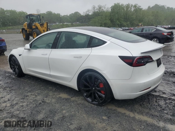 2020 Tesla Model 3 Performance z VIN 5YJ3E1EC9LF784594, wystawiony jako Copart lot #56179955 z przebiegiem 97 419 mil mil oraz Szkoda całkowita • Salvage title. Historia ofert i sprzedaży dostępna na DreamBid. Obrazek 2.