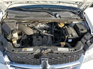 2018 Dodge Grand Caravan SE with VIN 2C7WDGBG9JR243222, listed as a Copart auction lot 49268675 with 240,456 mi miles and Clean Title. Bid and sale history available at DreamBid. Image 12.