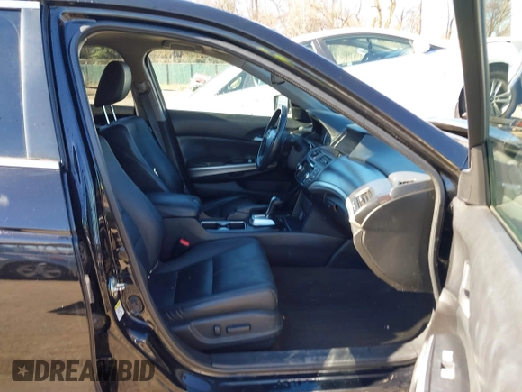2014 Honda Crosstour EX-L with VIN 5J6TF1H54EL002092, listed as a IAAI auction lot 41844233 with 153,721 mi miles. Bid and sale history available at carsss.com. Image 5.