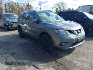 2015 Nissan Rogue SL with VIN 5N1AT2MV4FC862749, listed as a IAAI auction lot 41418258 with 169,968 mi miles. Bid and sale history available at carsss.com. Image 1.