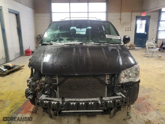 2014 Chrysler Town & Country Touring with VIN 2C4RC1BG8ER446893, listed as a Copart auction lot 45329755 with 218,519 mi miles and Salvage Title. Bid and sale history available at carsss.com. Image 5.