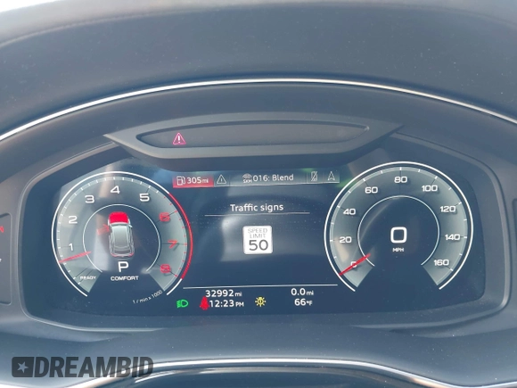 2021 Audi Q8 Prestige z VIN WA1FVAF18MD025027, wystawiony jako IAAI lot #41967700 z przebiegiem 32 992 mil mil oraz . Historia ofert i sprzedaży dostępna na DreamBid. Obrazek 7.