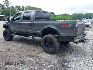 2007 Ford F-250 XL with VIN 1FTSW21P97EA66915, listed as a IAAI auction lot 42424768 with 273,864 mi miles and . Bid and sale history available at DreamBid. Image 3.