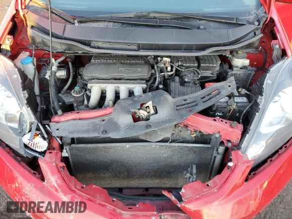 2013 Honda Fit с VIN JHMGE8H33DC016743, выставлен на аукционе Copart как лот 49598745 с пробегом 142 740 миль миль и Списание • Salvage title. История ставок и продаж доступна на DreamBid. Изображение 13.