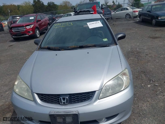 2005 Honda Civic LX with VIN 1HGEM21555L070407, listed as a IAAI auction lot 41997054 with 194,993 mi miles. Bid and sale history available at carsss.com. Image 6.