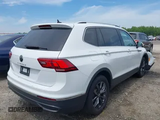 2022 Volkswagen Tiguan SE with VIN 3VV3B7AX3NM176770, listed as a IAAI auction lot 42114378 with 37,448 mi miles and . Bid and sale history available at DreamBid. Image 4.