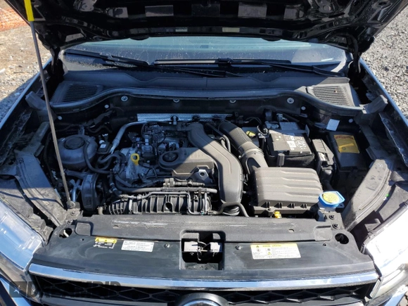 2024 Volkswagen Taos S с VIN 3VV8X7B22RM021255, выставлен на аукционе Copart как лот 48367415 с пробегом 15 818 миль миль и Списание • Salvage title. История ставок и продаж доступна на DreamBid. Изображение 12.