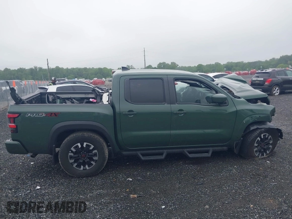 2023 Nissan Frontier Pro-4X z VIN 1N6ED1EK9PN620138, wystawiony jako IAAI lot #42186261 z przebiegiem 30 008 mil mil oraz . Historia ofert i sprzedaży dostępna na DreamBid. Obrazek 13.
