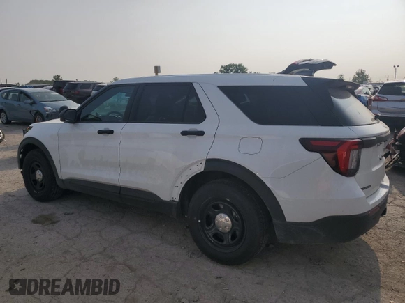 2025 Ford Explorer with VIN 1FM5K8AC2SGB54190, listed as a Copart auction lot 58993845 with 1,826 mi miles and Salvage title. Bid and sale history available at DreamBid. Image 2.