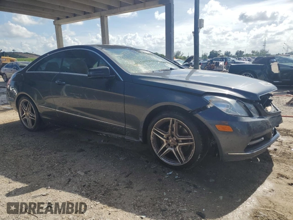 2013 Mercedes-Benz E 350 with VIN WDDKJ5KB2DF197165, listed as a Copart auction lot 65217745 with 192,277 mi miles and Clean title. Bid and sale history available at DreamBid. Image 4.