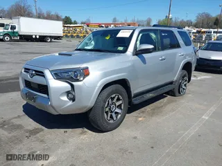 2022 Toyota 4Runner TRD Off Road with VIN JTEPU5JR4N6023357, listed as a IAAI auction lot 41852939 with 46,403 mi miles. Bid and sale history available at carsss.com. Image 17.