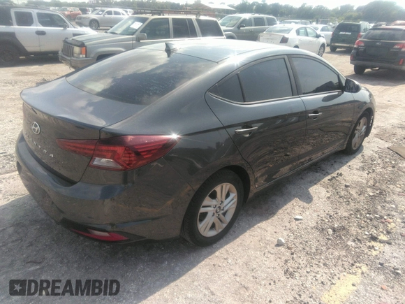 2020 Hyundai Elantra Value Edition z VIN 5NPD84LF0LH553563, wystawiony jako IAAI lot #40065800 z przebiegiem 126 466 mil mil oraz . Historia ofert i sprzedaży dostępna na DreamBid. Obrazek 4.