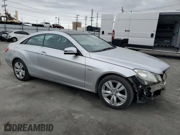 2012 Mercedes-Benz E with VIN WDDKJ5KB0CF134211, listed as a Copart auction lot 53753085 with 116,236 mi miles and Salvage Title. Bid and sale history available at DreamBid. Image 4.