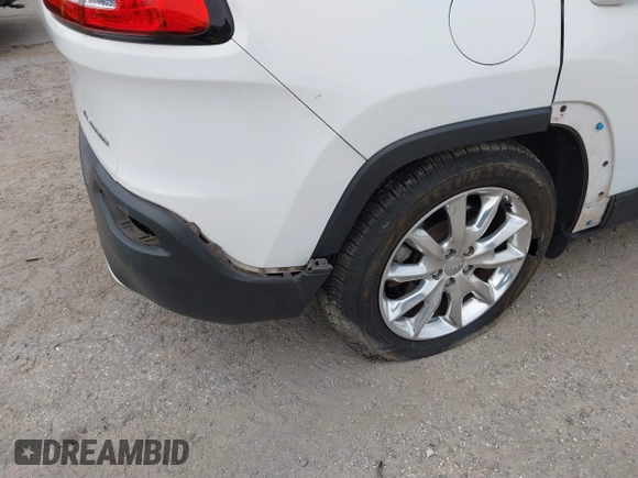 2016 Jeep Cherokee Limited with VIN 1C4PJMDB6GW170207, listed as a IAAI auction lot 41346028 with 115,525 mi miles and . Bid and sale history available at DreamBid. Image 6.