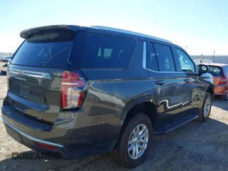 2021 Chevrolet Tahoe LT with VIN 1GNSCNKD9MR266140, listed as a IAAI auction lot 40631424 with 70,637 mi miles and . Bid and sale history available at DreamBid. Image 4.