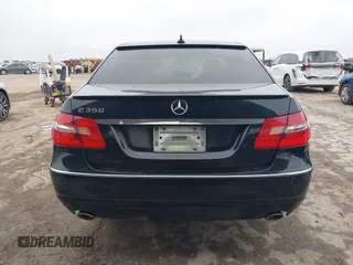 2012 Mercedes-Benz E 350 Luxury with VIN WDDHF5KB2CA551385, listed as a IAAI auction lot 41922064 with 281,962 mi miles and . Bid and sale history available at carsss.com. Image 17.
