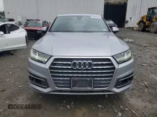 2018 Audi Q7 Premium Plus z VIN WA1LAAF72JD030951, wystawiony jako Copart lot #58734315 z przebiegiem 80 760 mil mil oraz Tytuł czysty. Historia ofert i sprzedaży dostępna na DreamBid. Obrazek 5.