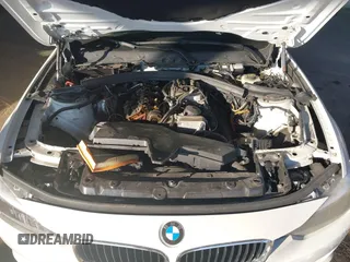 2013 BMW 3 Series 328i xDrive with VIN WBA3B5C56DF596114, listed as a IAAI auction lot 41313136 with 98,847 mi miles. Bid and sale history available at carsss.com. Image 10.