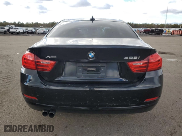 2015 BMW 4 Series 428i xDrive z VIN WBA3N9C57FK248170, wystawiony jako Copart lot #43740655 z przebiegiem 77 401 mil mil oraz Czysty tytuł • Clean title. Historia ofert i sprzedaży dostępna na DreamBid. Obrazek 6.
