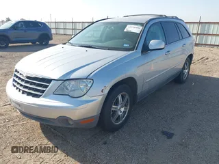 2008 Chrysler Pacifica Touring with VIN 2A8GF68X28R607920, listed as a IAAI auction lot 42510406 with 188,598 mi miles and . Bid and sale history available at DreamBid. Image 2.