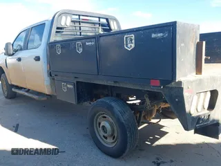 2019 Ford F-250 XL with VIN 1FD7W2B69KEG48755, listed as a IAAI auction lot 42759283 with 116,886 mi miles and . Bid and sale history available at DreamBid. Image 3.