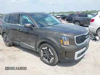 2025 Kia Telluride EX with VIN 5XYP34GCXSG577757, listed as a IAAI auction lot 42049773 with 4,844 mi miles and . Bid and sale history available at DreamBid. Image 1.