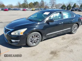 2015 Nissan Altima 2.5 S with VIN 1N4AL3AP7FN349408, listed as a IAAI auction lot 41839954 with 92,447 mi miles. Bid and sale history available at carsss.com. Image 17.