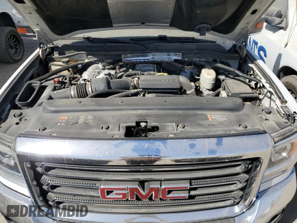 2017 GMC Sierra 2500HD SLT with VIN 1GT12TEY7HF231579, listed as a Copart auction lot 68605844 with 172,502 mi miles and Salvage Title. Bid and sale history available at carsss.com. Image 11.