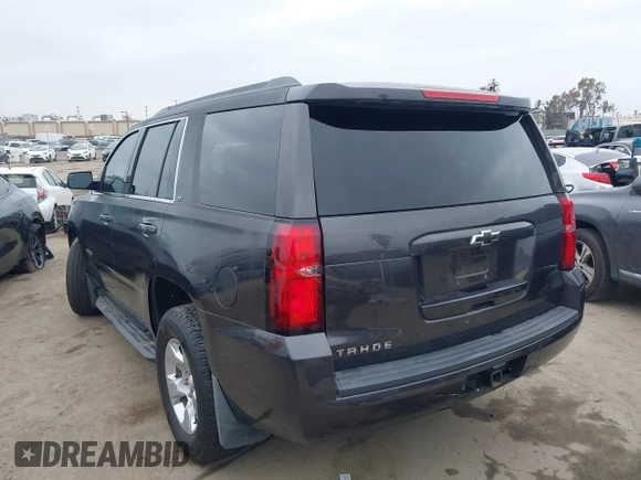 2018 Chevrolet Tahoe LT с VIN 1GNSCBKC8JR110785, выставлен на аукционе IAAI как лот 42100660 с пробегом 95 932 миль миль и . История ставок и продаж доступна на DreamBid. Изображение 3.