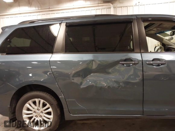 2014 Toyota Sienna XLE с VIN 5TDYK3DC5ES423745, выставлен на аукционе IAAI как лот 42455273 с пробегом 103 063 миль миль и . История ставок и продаж доступна на DreamBid. Изображение 19.