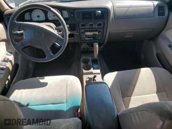 2004 Toyota Tacoma PreRunner z VIN 5TEGN92N54Z448589, wystawiony jako Copart lot #52408905 z przebiegiem 250 376 mil mil oraz Szkoda całkowita • Salvage title. Historia ofert i sprzedaży dostępna na DreamBid. Obrazek 8.