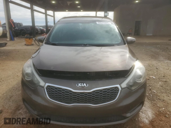 2014 Kia Forte LX with VIN KNAFX4A64E5060340, listed as a Copart auction lot 88545805 with Not Provided miles and Salvage Title. Bid and sale history available at carsss.com. Image 5.