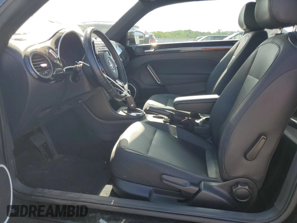 2013 Volkswagen Beetle 2.5L w/Sun/Sound/Nav с VIN 3VWJP7AT9DM676108, выставлен на аукционе Copart как лот 57050355 с пробегом 107 518 миль миль и Чистый • Clean title. История ставок и продаж доступна на DreamBid. Изображение 7.