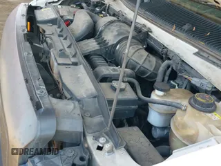 2009 Ford Econoline Cargo Commercial с VIN 1FTNE24WX9DA69382, выставлен на аукционе IAAI как лот 42490036 с пробегом 275 730 миль миль и . История ставок и продаж доступна на DreamBid. Изображение 19.