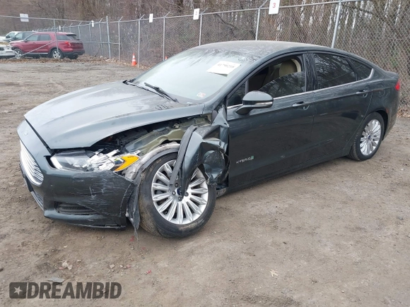2015 Ford Fusion SE Hybrid with VIN 3FA6P0LU0FR242452, listed as a IAAI auction lot 41790218 with 163,741 mi miles. Bid and sale history available at carsss.com. Image 17.