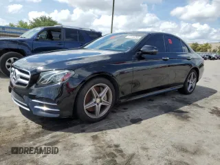 2017 Mercedes-Benz E-Class E 300 Luxury with VIN WDDZF4JB2HA081298, listed as a Copart auction lot 47144293 with Not Provided miles. Bid and sale history available at carsss.com. Image 1.